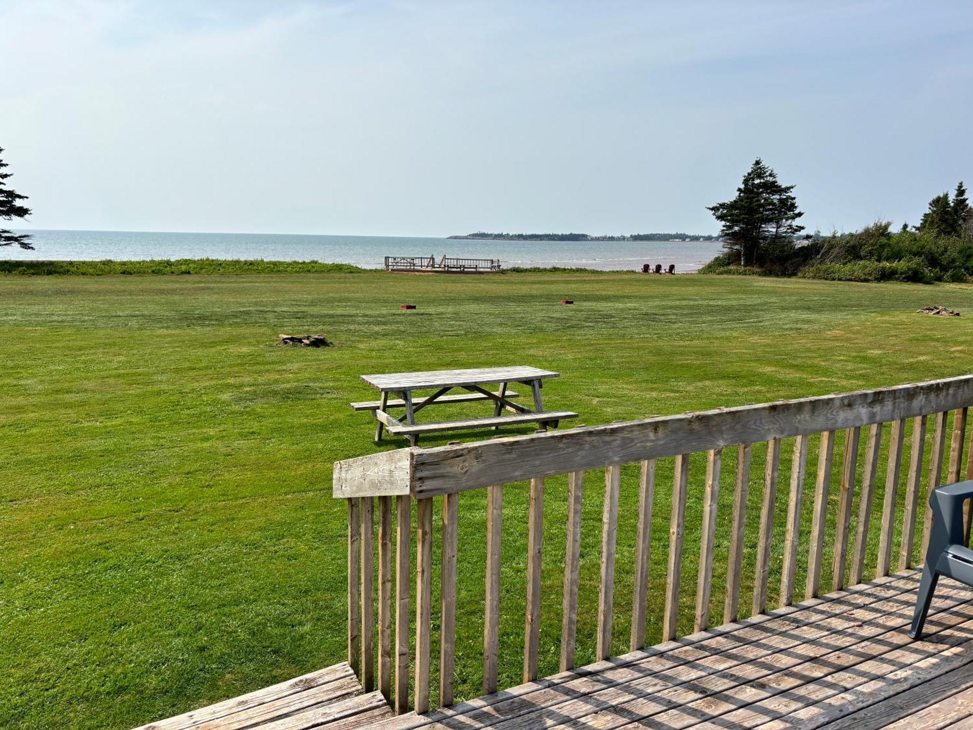 Cottages On Pei-Oceanfront Bedeque Eksteriør billede