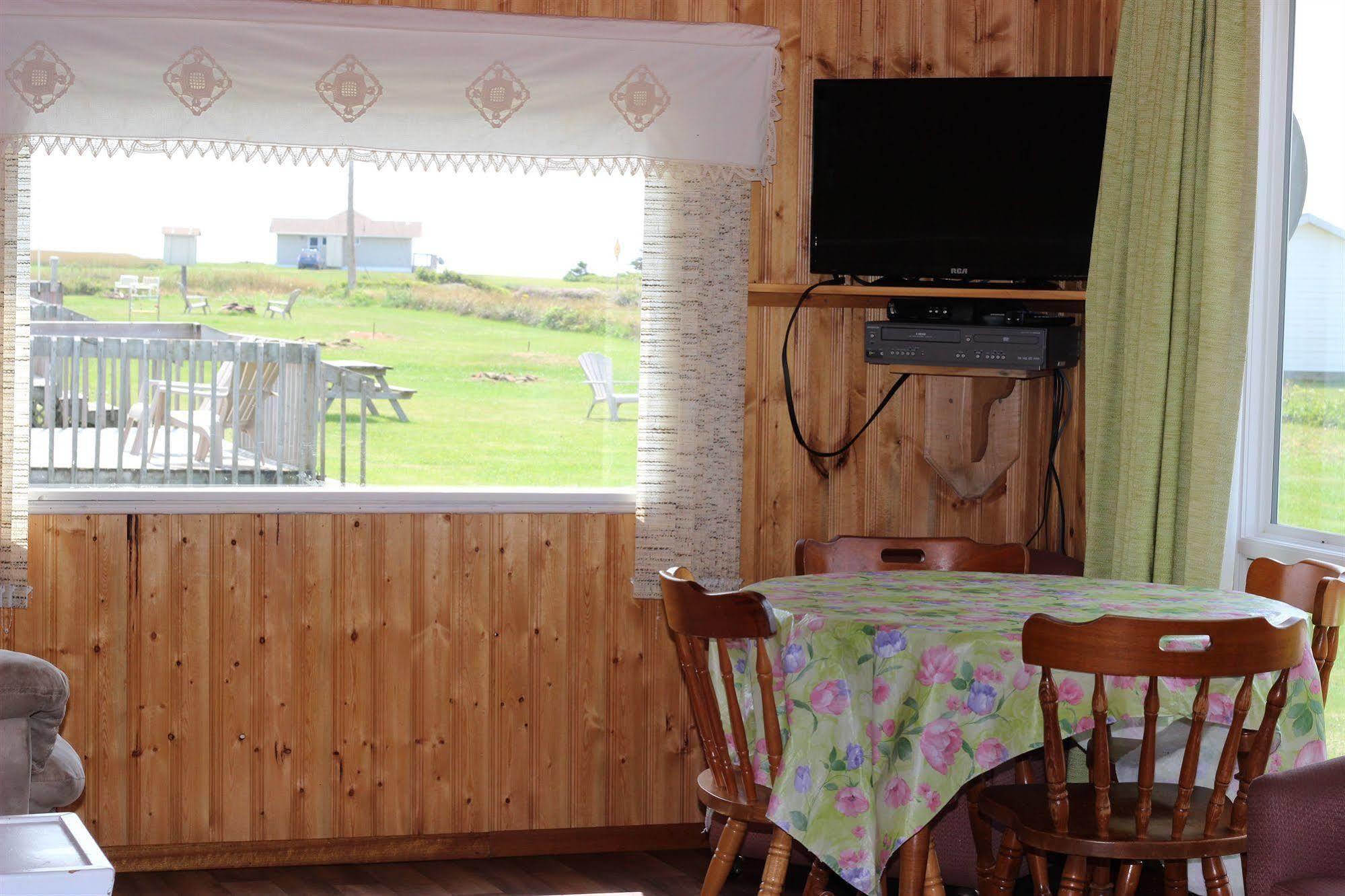 Cottages On Pei-Oceanfront Bedeque Eksteriør billede