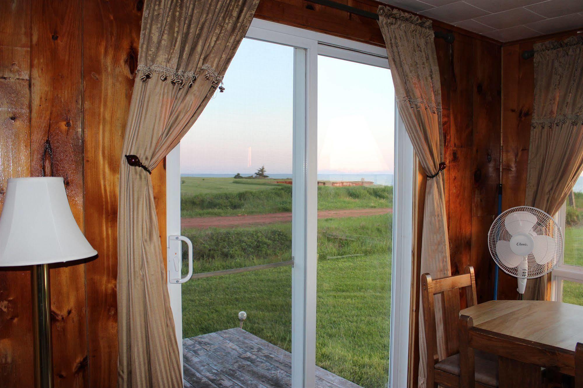 Cottages On Pei-Oceanfront Bedeque Eksteriør billede